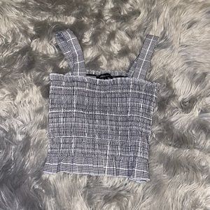 Kendall and Kylie gray top